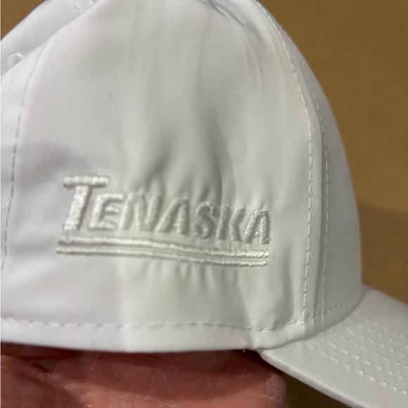 Live Lucky white Shamrock Hat. New with Tags. Irish Pride - Picture 5 of 6